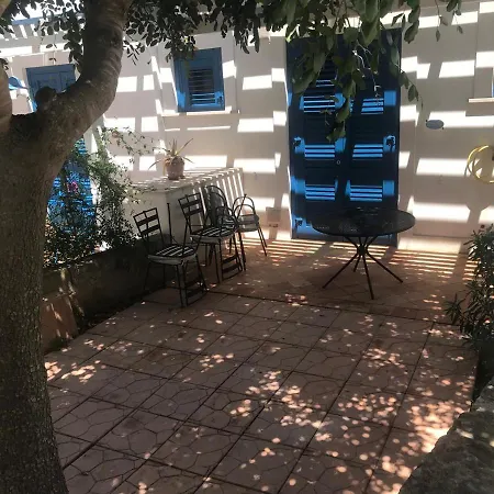 Apartment Orsolinda Favignana. A Due Passi Dal Centro.