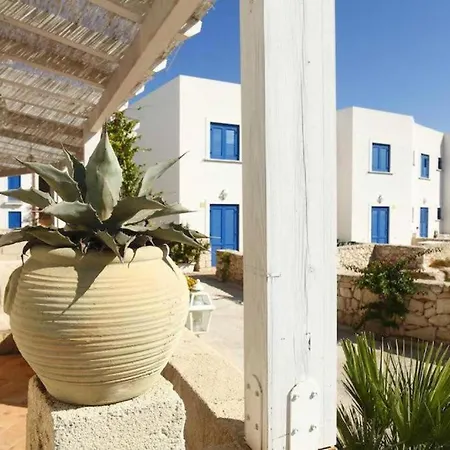 Apartment Orsolinda Favignana. A Due Passi Dal Centro.